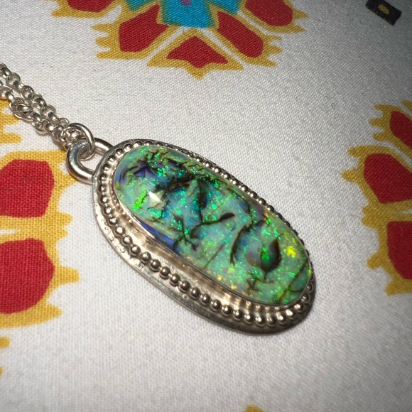 Handmade Monarch Opal pendant on sterling chain - Picture 3 of 5